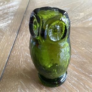 Glass Owl Figure, Green